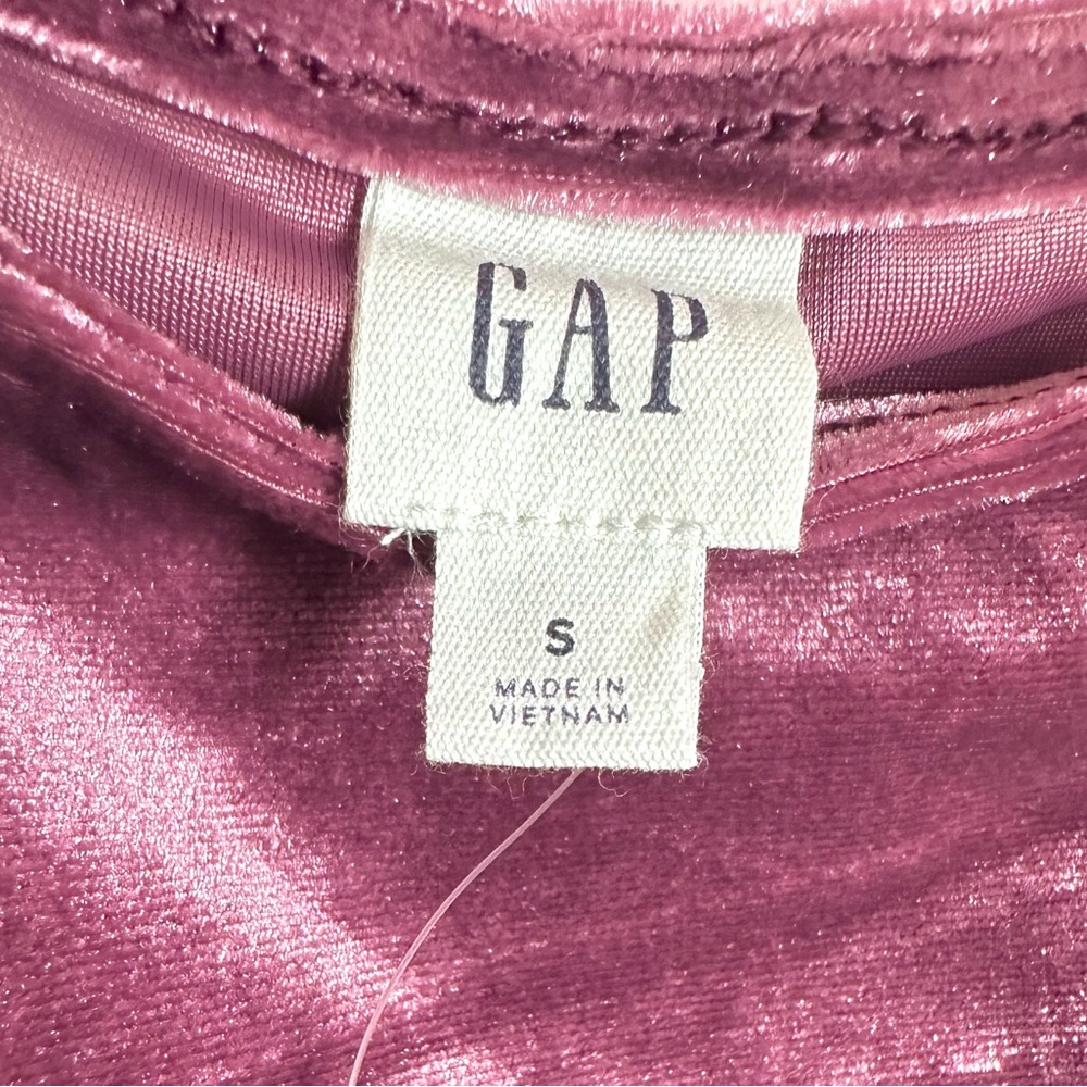 Velour Squareneck Gap Top NWT, Maroon Color, Small, Perfect Condition - Picture 4 of 6